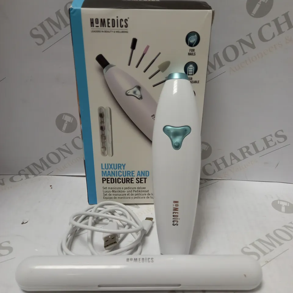 HOMEDICS LUXURY MANICURE/PEDICURE SET  RRP £49.99