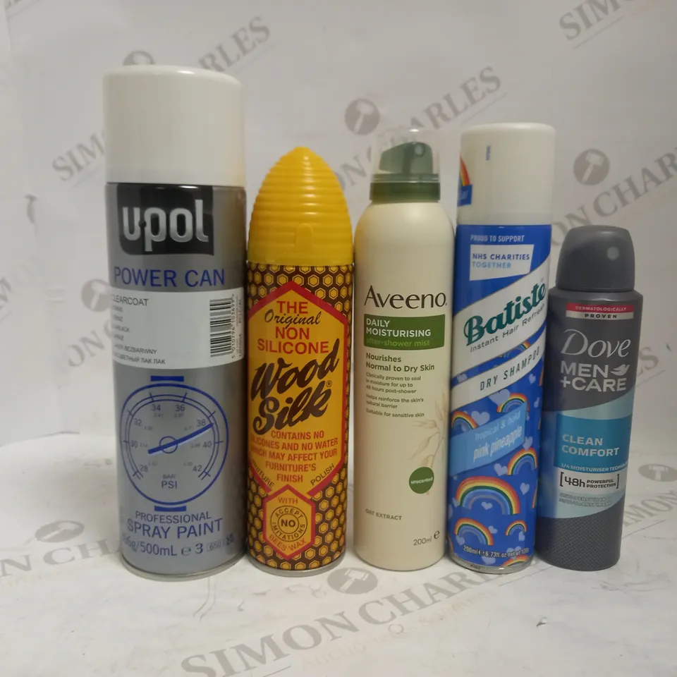 LOT OF APPROXIMATELY 19 ASSORTED AEROSOLS, TO INCLUDE DEODORANT, WOOD SILK, PAINT, ETC - COLLECTION ONLY