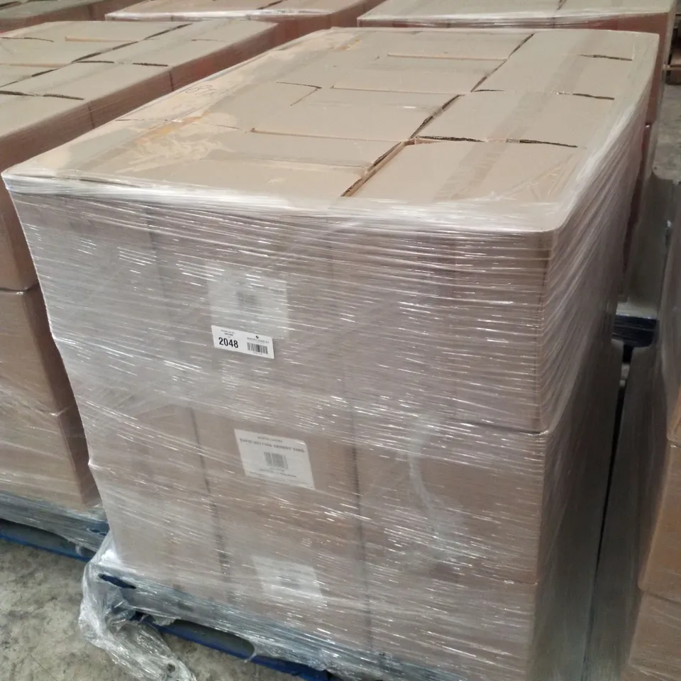 PALLET CONTAINING APPROXIMATELY 36 BUCKETS OF BOSTIK CEMENTONE RAPID SETTING WATERPROOF CEMENT 10KG