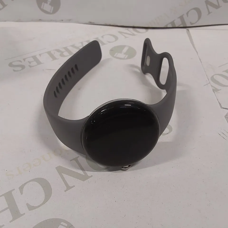 BOXED GOOGLE PIXEL WATCH LTE - POLISHED SILVER CASE/CHARCOAL BAND - GA04307-GB