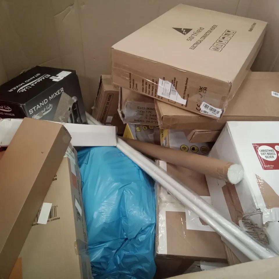 PALLET OF ASSORTED ITEMS INCLUDING ACCSTORE NON WOVEN FABRIC WARDROBE, FOLDING SHOPPING TROLLEYS, OLARHIKE DOUBLE HIGH AIR MATTRESS, CROYDEX TOILET SEAT, METAL DETECTOR, CHRISTMAS GIFT BOXES SILVER 