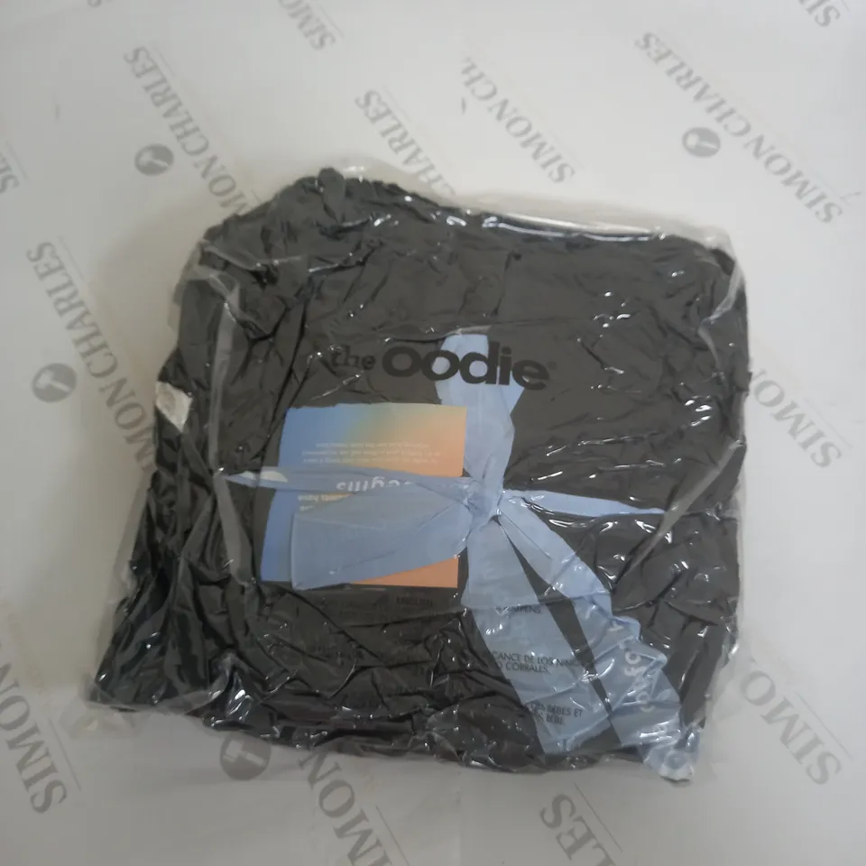 OODIE OVERSIZED WEARABLE BLANKET - SIZE NOT SPECIFIED