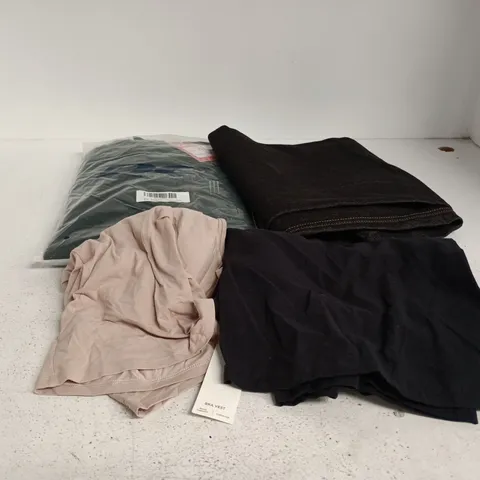 BOX OF APPROXIMATELY 25 ASSORTED CLOTHING ITEMS TO INCLUDE M&S BRA VEST, JEANS ETC