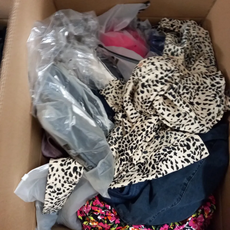 BOX OF ASSORTED CLOTHING ITEMS TOO INCLUDE JUMPERS, SHIRTS AND TROUSERS IN VARIOUS SIZES AND COLOURS   