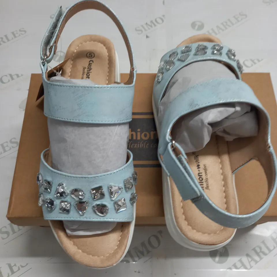 BOXED PAIR OF CUSHION WALK JEWELLED SANDALS IN SILVER - SIZE 5