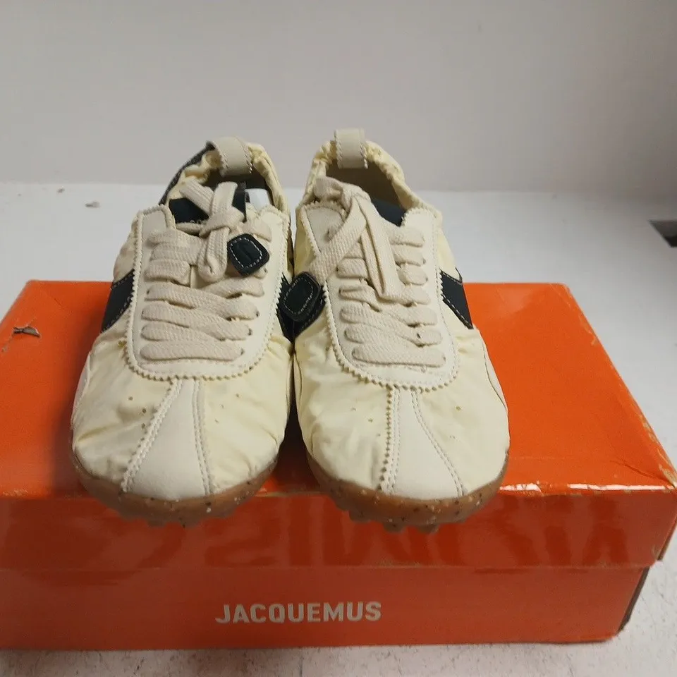 BOXED PAIR OF NIKE W JACQUEMUS MOON SHOE SP – BEIGE/BLACK (UK 4)