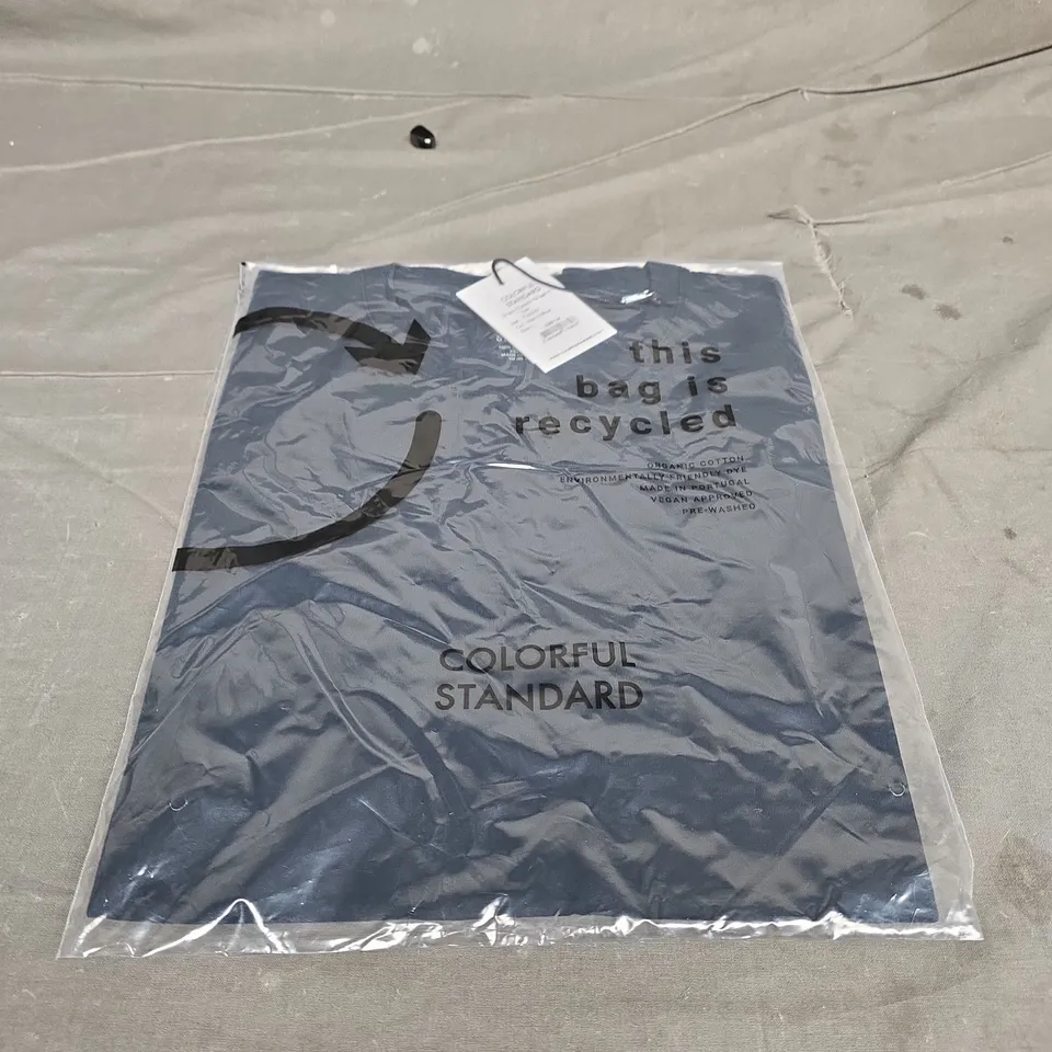 BAGGED COLORFUL STANDARD CLASSIC TEE - SIZE LARGE