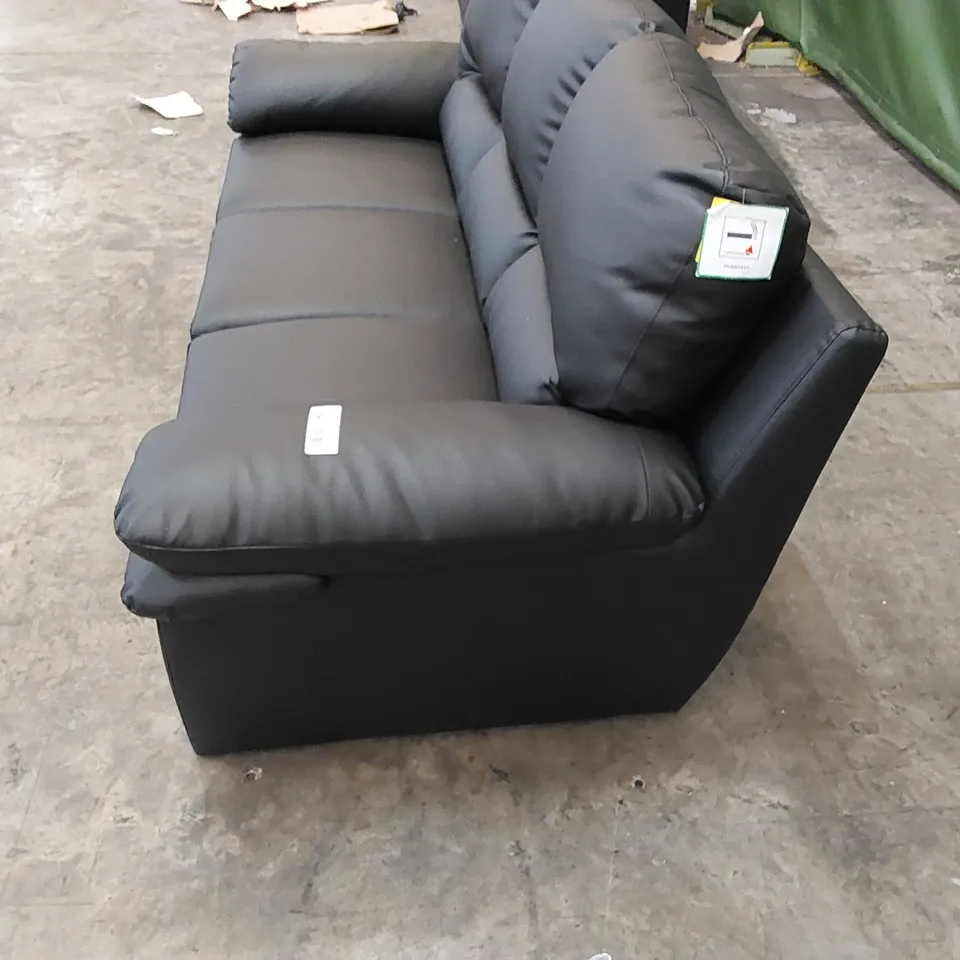 SSlDESIGNER 3 SEATER SOFA IN BLACK LEATHER