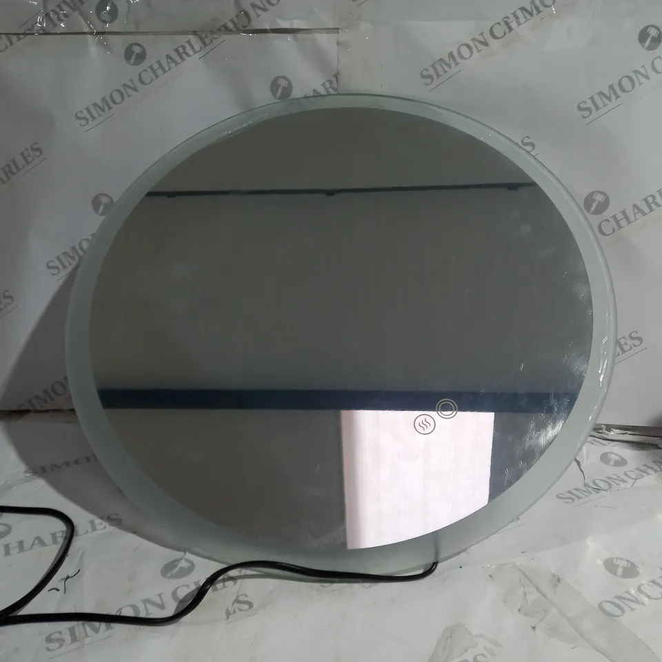 LED MIRROR MEDIUM 