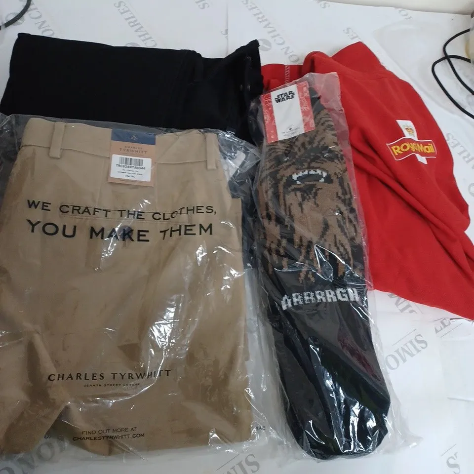 BOX OF APPROXIMATELY 15 ASSORTED CLOTHING ITEMS TO INCLUDE ROYAL MAIL TOP, STAR WARS SOCKS, JEANS ETC