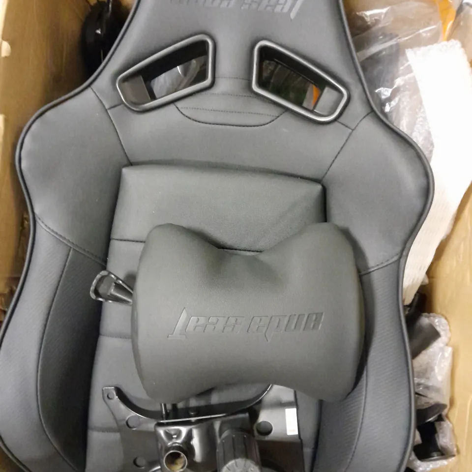 BOXED ANDA SEAT GAMING CHAIR 