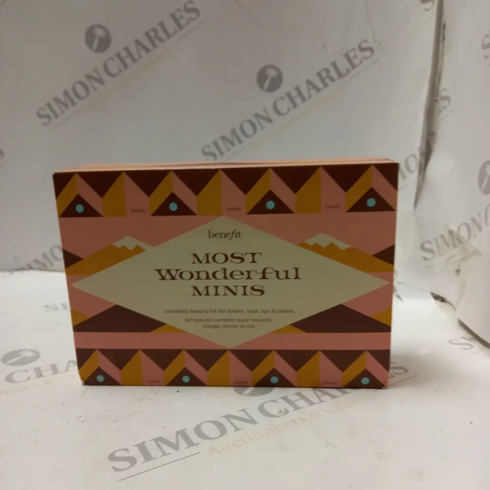 BOXED BENEFIT MOST WONDERFUL MINIS