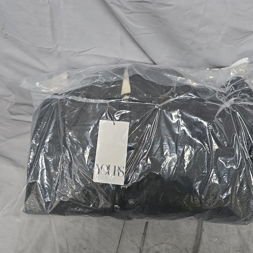 CURVE BORG LINED PARKA - BLACK - 20