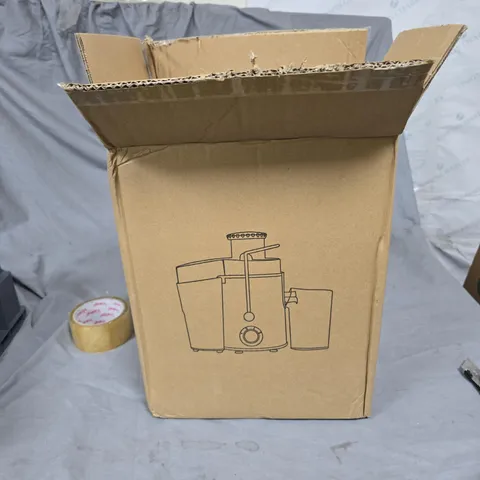 JUICE EXTRACTOR – BOXED WITH INSTRUCTION MANUAL