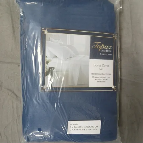 BOX OF APPROXIMATELY 8 TOPAZ HOME DUVET COVER SETS IN BLUE