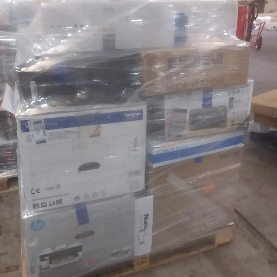 PALLET OF APPROXIMATELY 18 ELECTRICAL ITEMS INCLUDING 