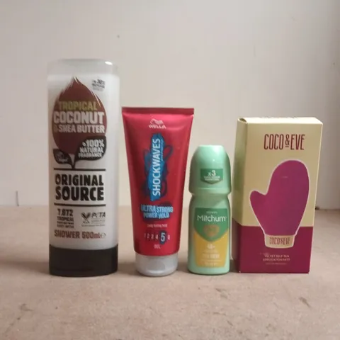 APPROXIMATELY 20 ASSORTED COSMETIC ITEMS INCLUDING VARIOUS MAKES AND BRANDS - COLLECTION ONLY