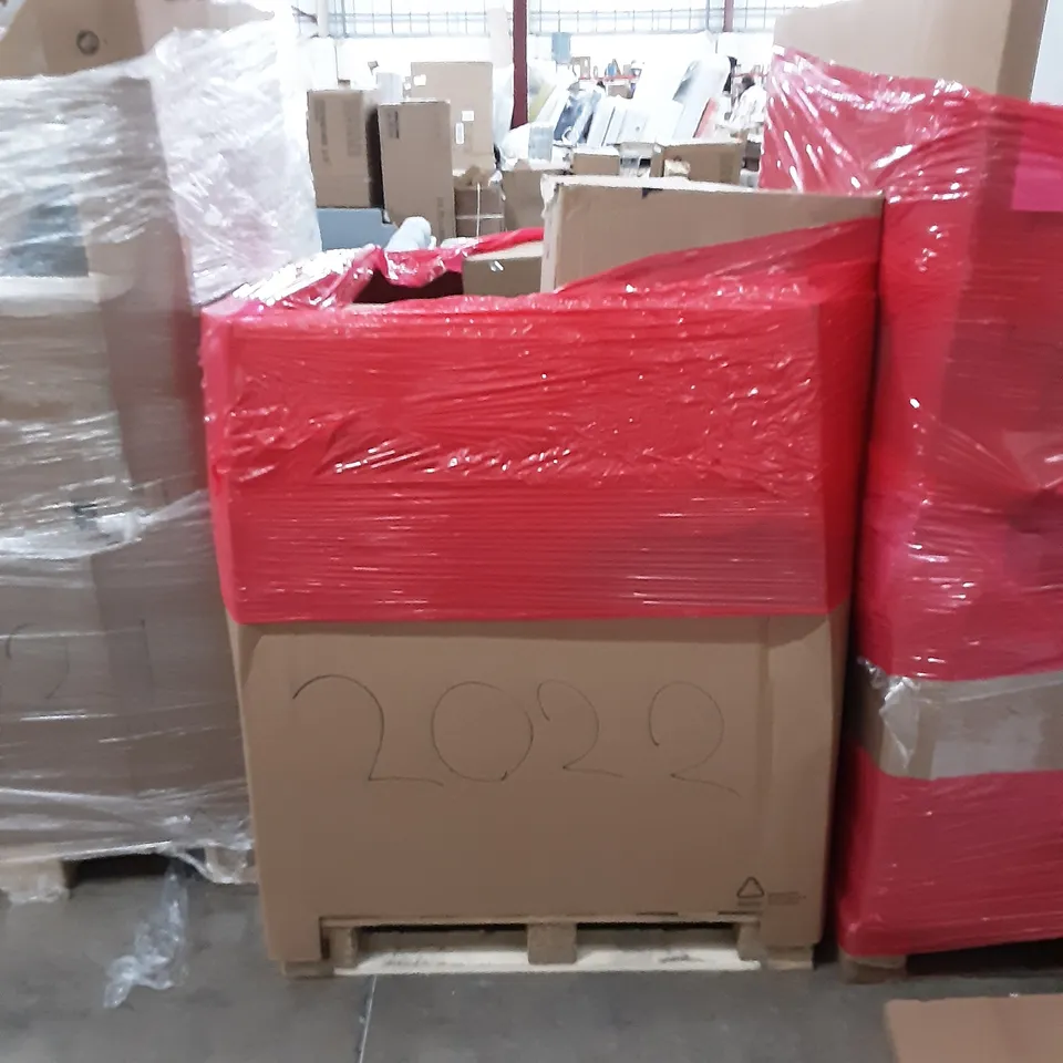 PALLET OF ASSORTED PRODUCTS INCLUDING YITA HOME SHOE BOXES, TOILET SEAT, WALL HANG CLOAK, PARLAT LED 