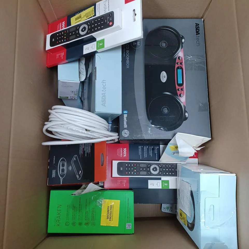 BOXED LOT OF APPROXIMATELY 20 ELECTRICAL ITEMS TO INCLUDE HEADPHONES, DVD PLAYER AND REMOTE CONTROLS