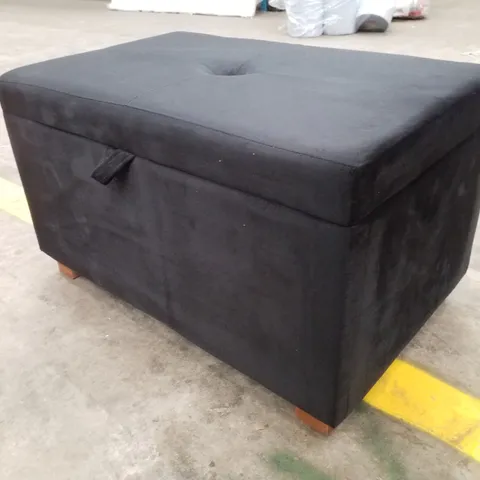 BOXED HOMEDIRECT365 BLACK FOOTSTOOL WITH STORAGE