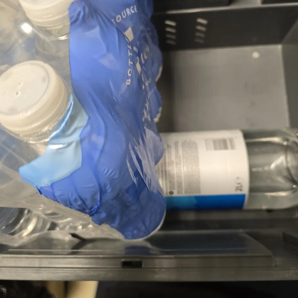 APPROXIMATELY 7 ASSORTED DRINK ITEMS TO INCLUDE - AMAZON LEMONADE , AMAZON WATER ETC