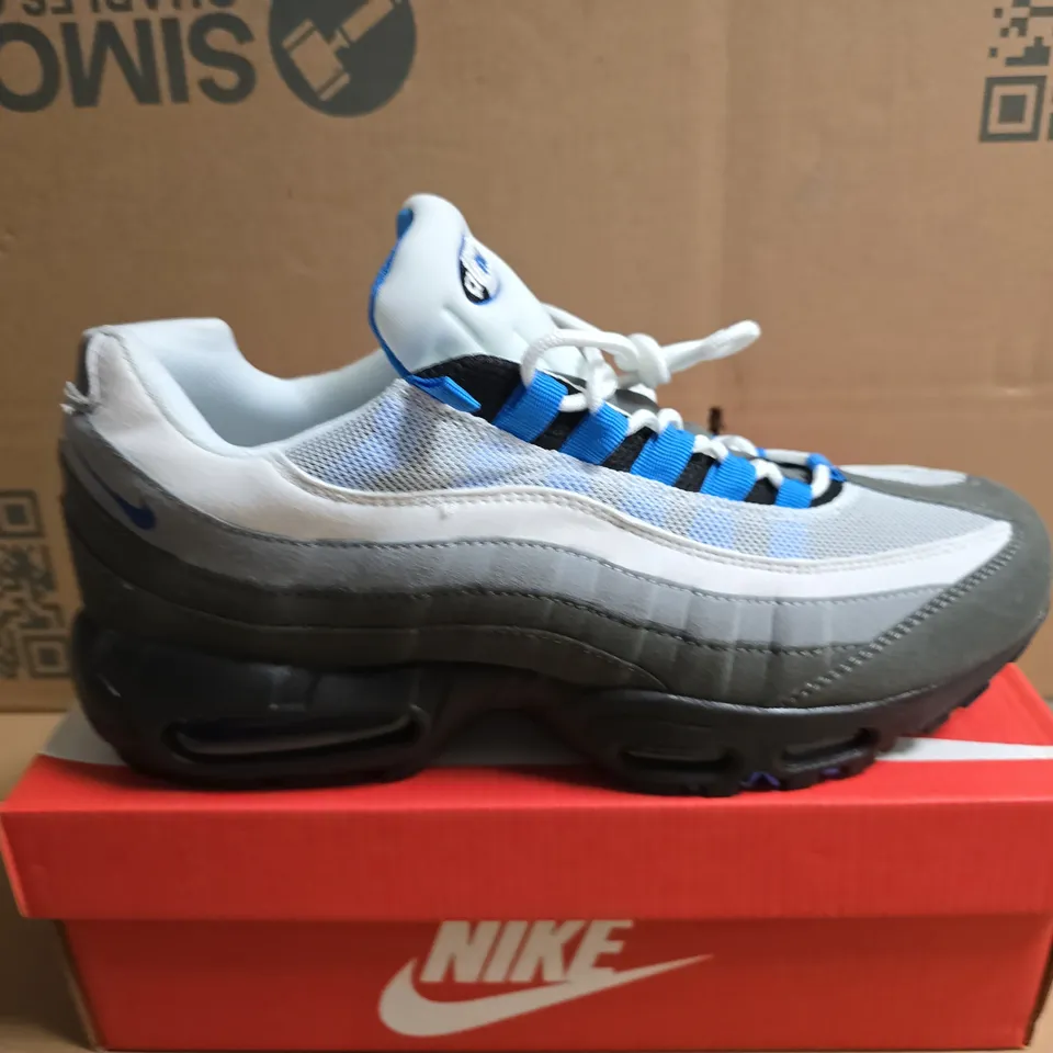 BOXED PAIR OF NIKE AIR MAX 95 TT TRAINERS – UK 11 