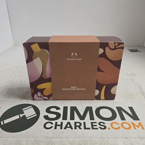 BOXED THE BODY SHOP MEDIUM SHEA CASE