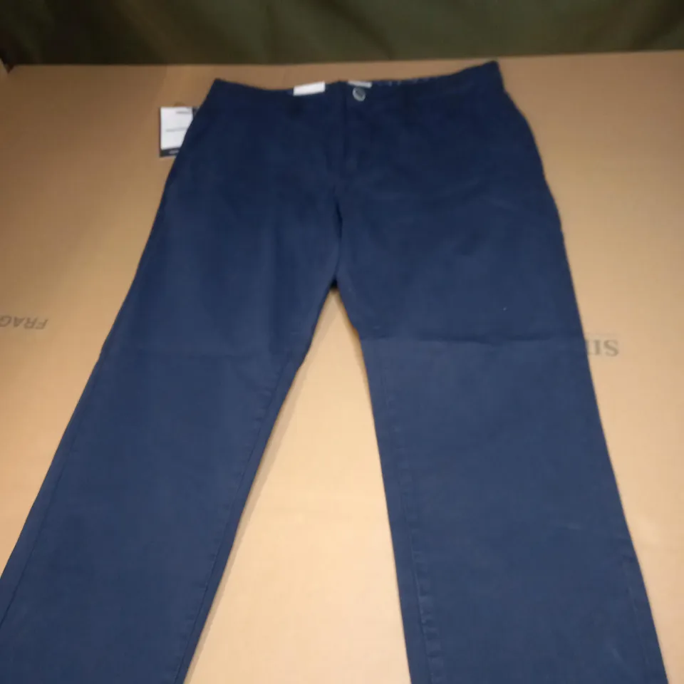 MENS JACK AND JONES NAVY JEANS SIZE 30"