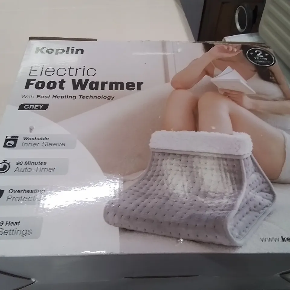 BOXED KEPLIN ELECTRIC FOOT WARMER GREY