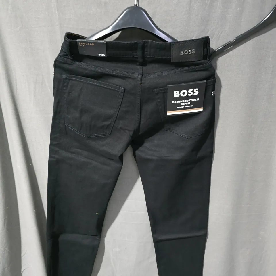 HUGO BOSS JEANS – REGULAR FIT, BLACK DENIM (MEN'S)