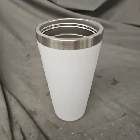 APPROXIMATELY 15 CHI CUP DRINKS CONTAINERS IN WHITE 