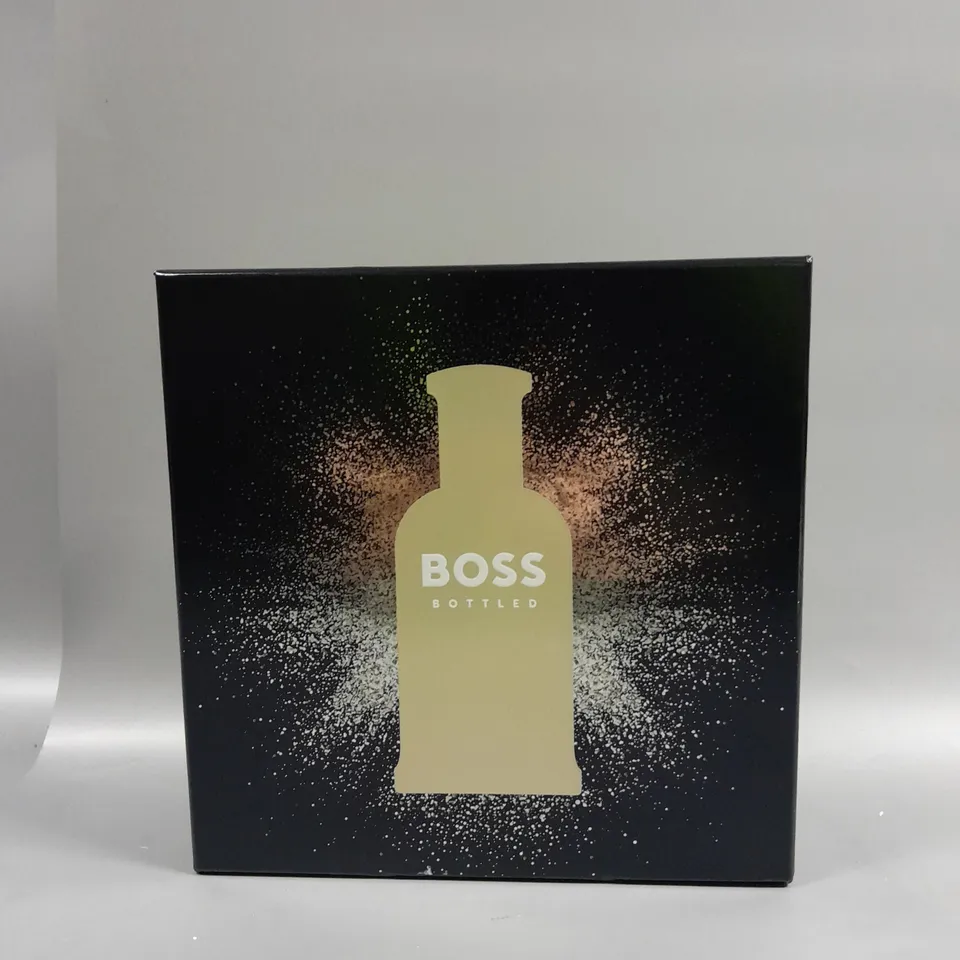 BOXED BOSS BOTTLED FOR HIM EAU DE TOILETTE GIFT SET RRP £56