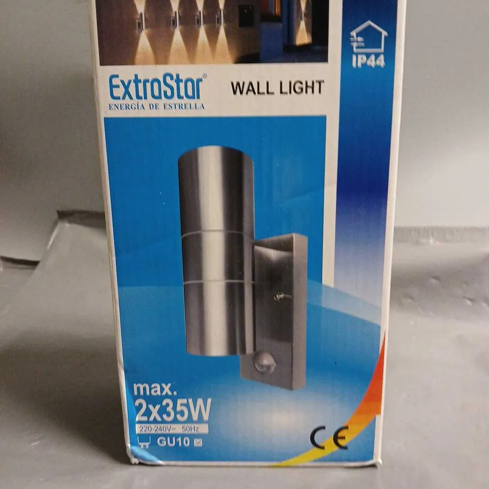 BOXED EXTRASTAR WALLLIGHT