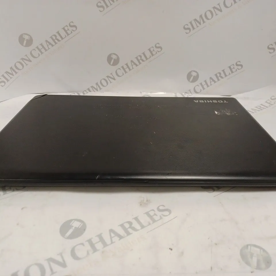 TOSHIBA SATELLITE PRO R50-B-12P LAPTOP