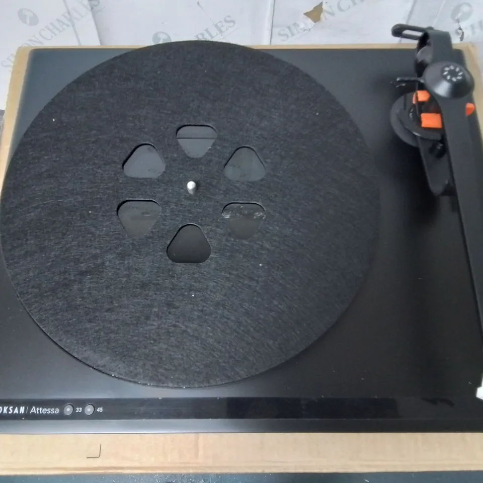 ROKSAN ATTESA TURNTABLE - BLACK