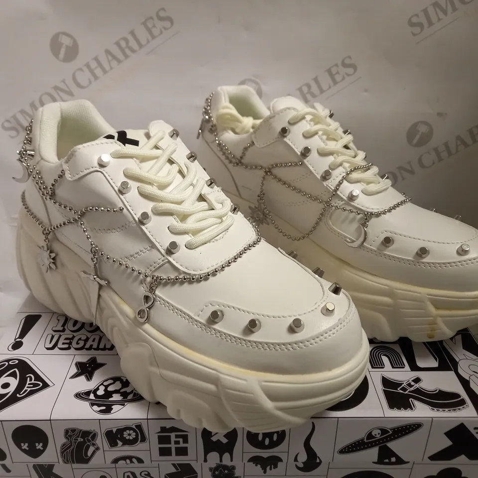 KOI VEGAN JINX WHITE MYSTIC CHARM TRAINERS - SIZE 6