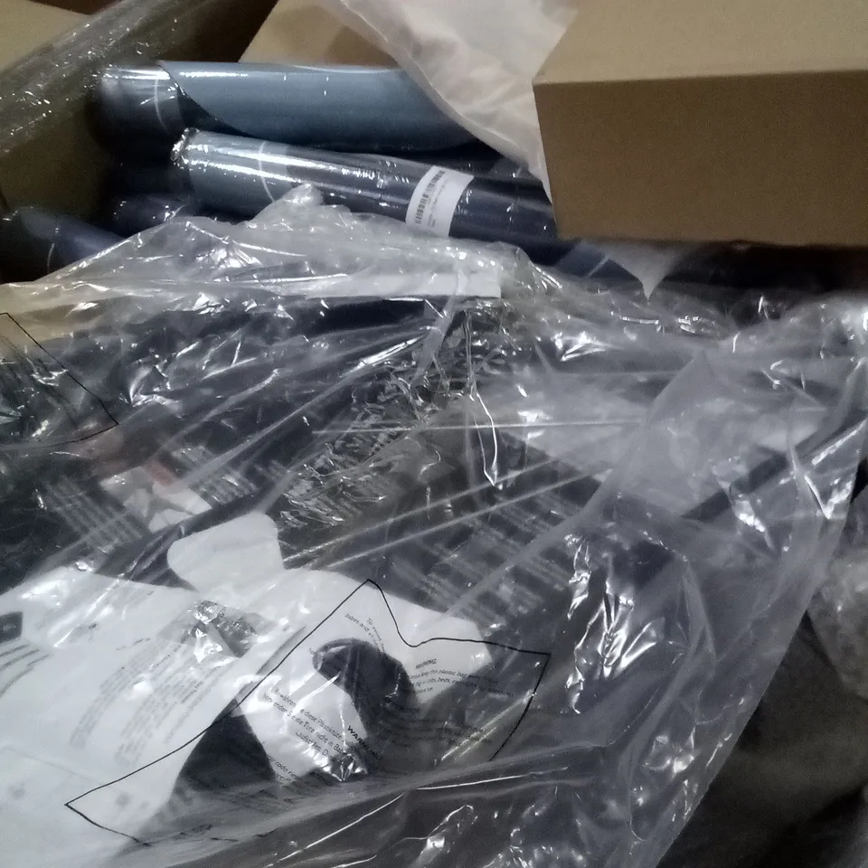 PALLET OF ASSORTED ITEMS INCLUDING MANNEQUIN  HEADS , BACKPACKS , TOTE BAGS ,ETC
