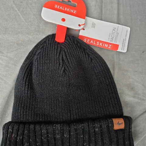 SEALSKINZ BACTON WATERPROOF COLD WEATHER ROLL CUFF BEANIE IN BLACK - LARGE