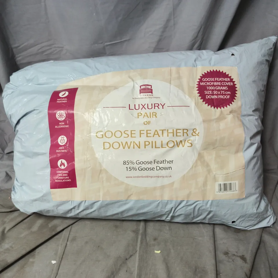 GOOSE FEATHER & DOWN PILLOWS (PAIR) – LUXURY, 85% FEATHER / 15% DOWN (50X75 CM)