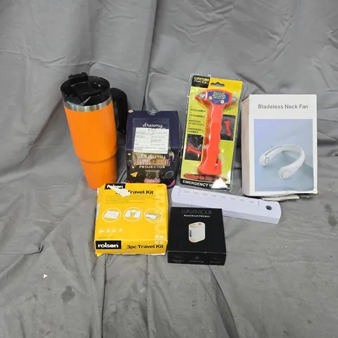 APPROXIMATELY 20 ASSORTED ITEMS TO INCLUDE EMERGENCY HAMMER, NECK FAN, STAR LIGHT PROJECTOR, ETC