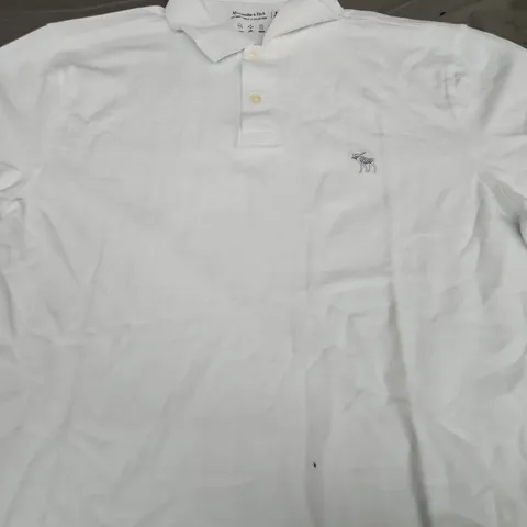 ABERCROMBIE AND FITCH LOGO POLO SHIRT IN WHITE - SIZE XL