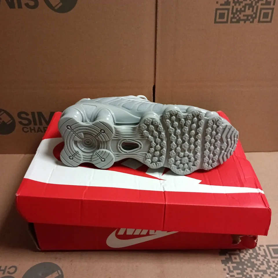 BOXED PAIR OF NIKE SHOX TL TRAINERS IN METALLIC SILVER - 6