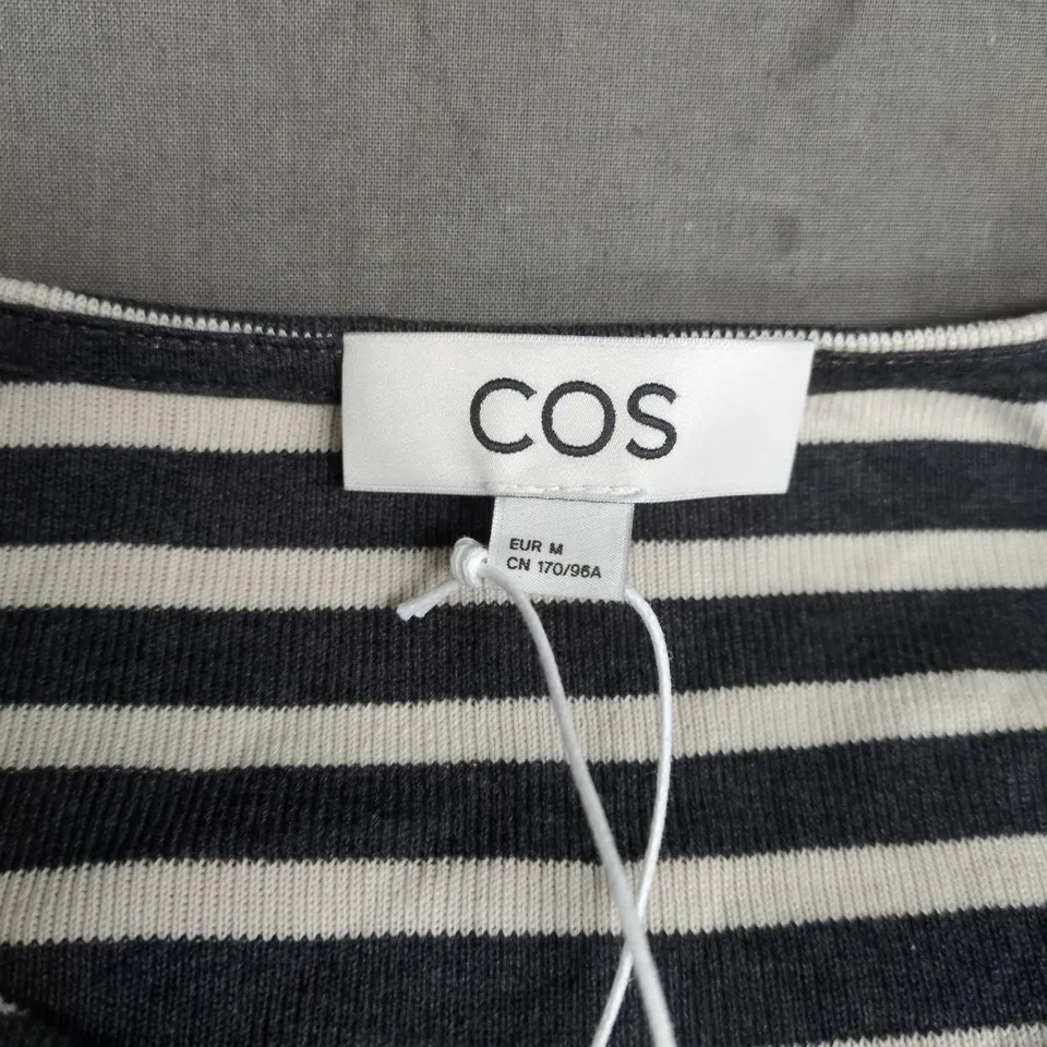 COS STRIPED KNIT T-SHIRT – DARK GREY & CREAM, SIZE M