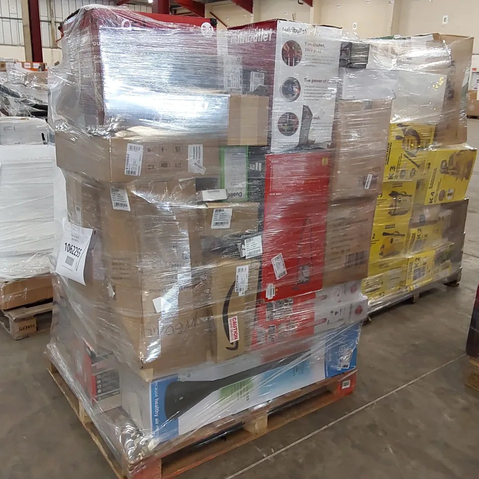 PALLET OF APPROXIMATELY 42 UNPROCESSED RAW RETURN HOUSEHOLD AND ELECTRICAL GOODS TO INCLUDE;