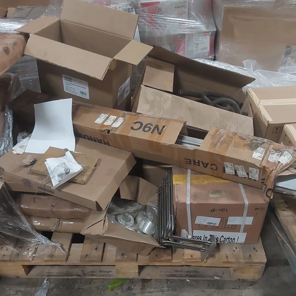 PALLET CONTAINING A LARGE QUANTITY OF ASSORTED ITEMS INCLUDING CATERING EQUIPMENT PARTS ECT