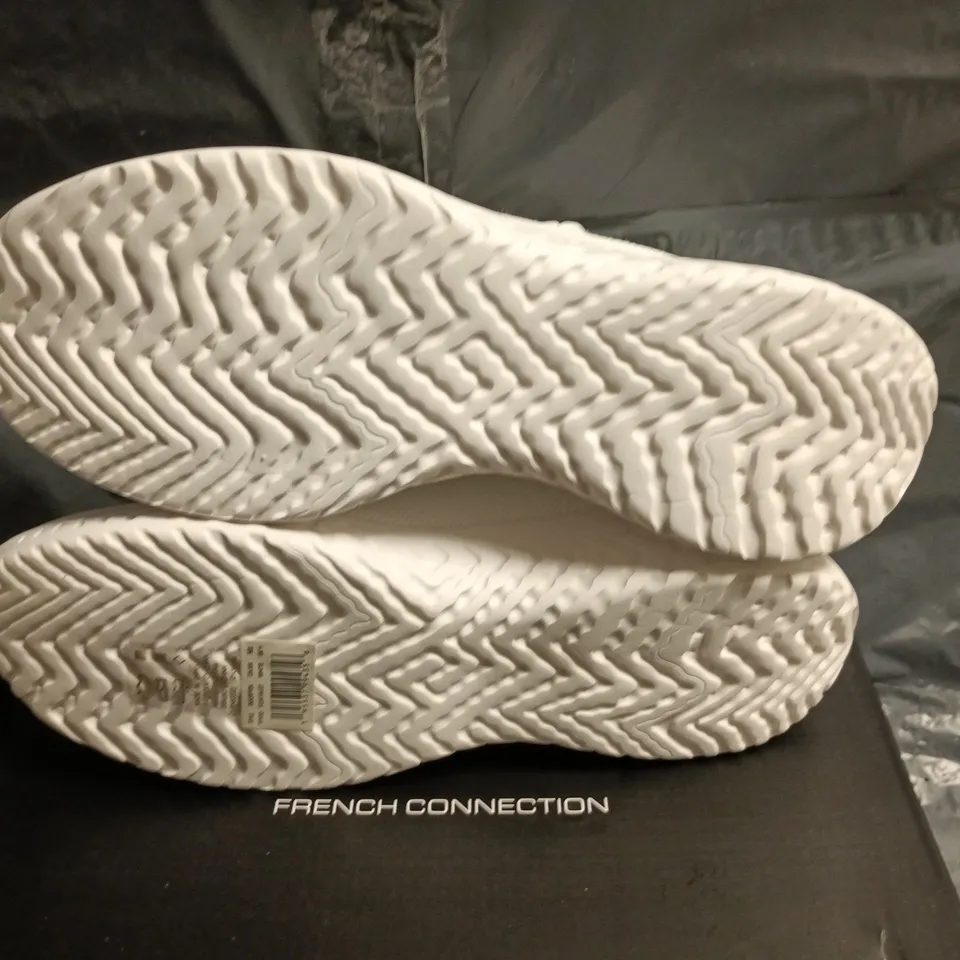 PAIR OF FCUK V5 LGT TRAINERS IN WHITE - UK 11