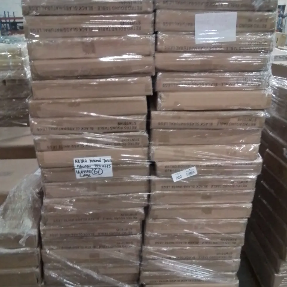 PALLET CONTAINING LARGE QUANTITY OF RETRO ROUND TABLES 