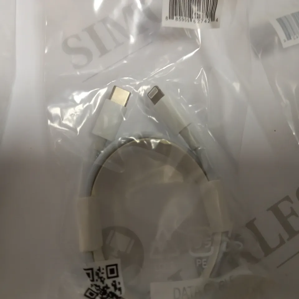 BAG OF APPROX 20 USB-C TO LIGHTENING CHARGING CABLES