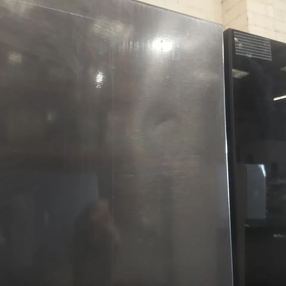 LG INSTAVIEW GSXE90EVDD AMERICAN-STYLE SMART FRIDGE FREEZER - ESSENCE BLACK STEEL