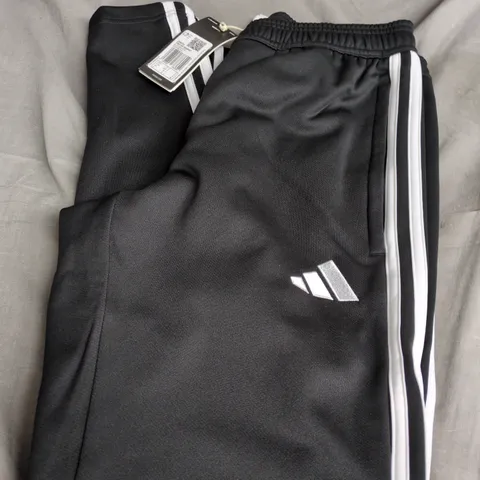 ADIDAS TIRO WINDPANT TRAINING PANTS – BLACK/WHITE, MEN'S UK S